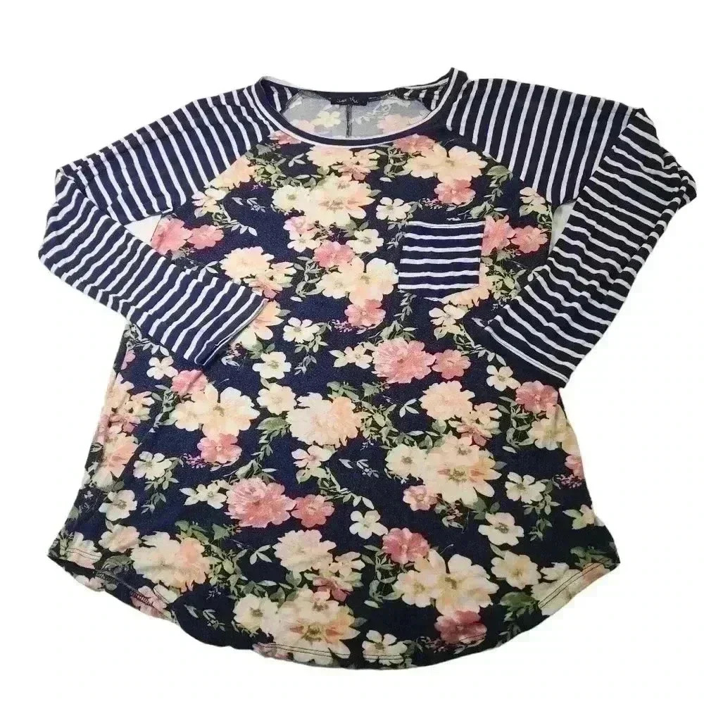 Lemon Tree Multicolored Striped Long Sleeves Floral Body Top Size L *See Descrip